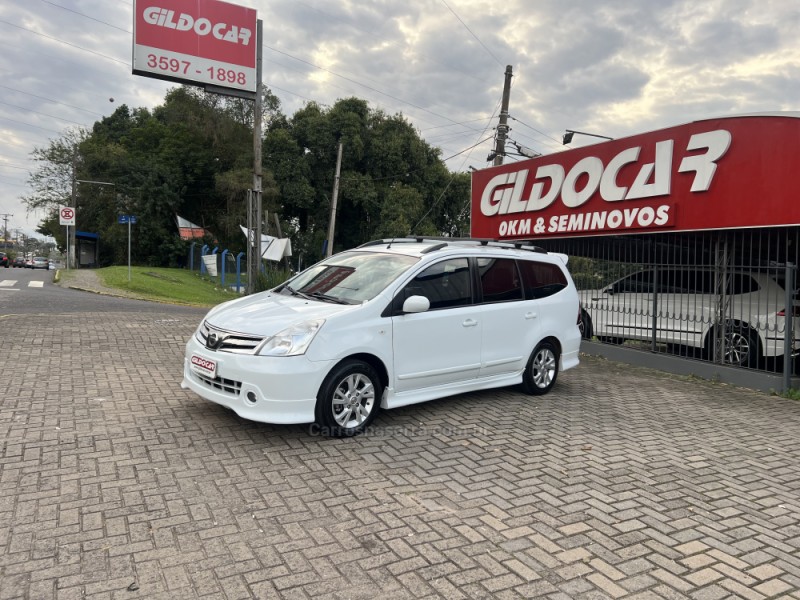 grand livina 1.8 sl 16v flex 4p automatico 2014 campo bom