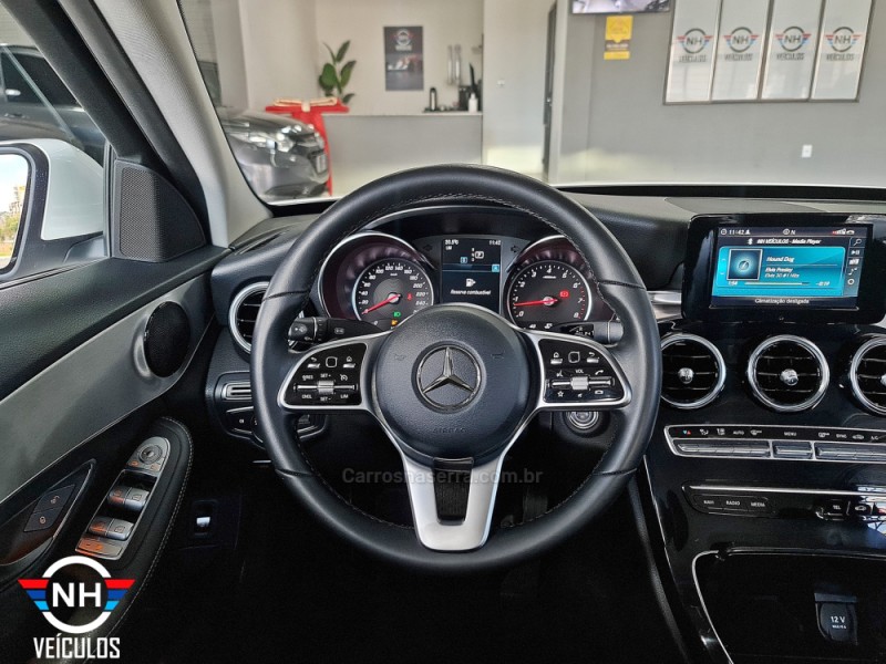 C 180 1.6 CGI AVANTGARDE 16V TURBO FLEX 4P AUTOMÁTICO - 2019 - NOVO HAMBURGO