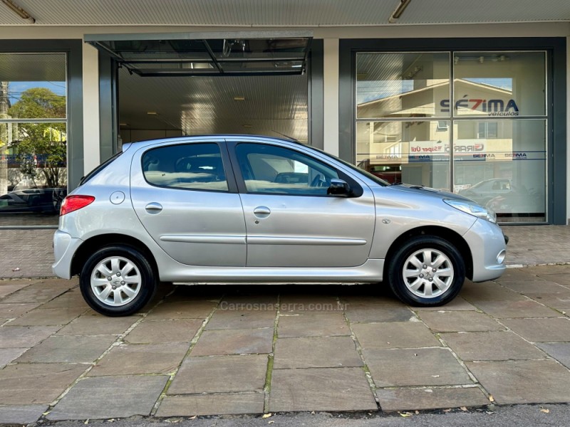 207 1.4 XR SPORT 8V FLEX 4P MANUAL - 2009 - GUAPORé