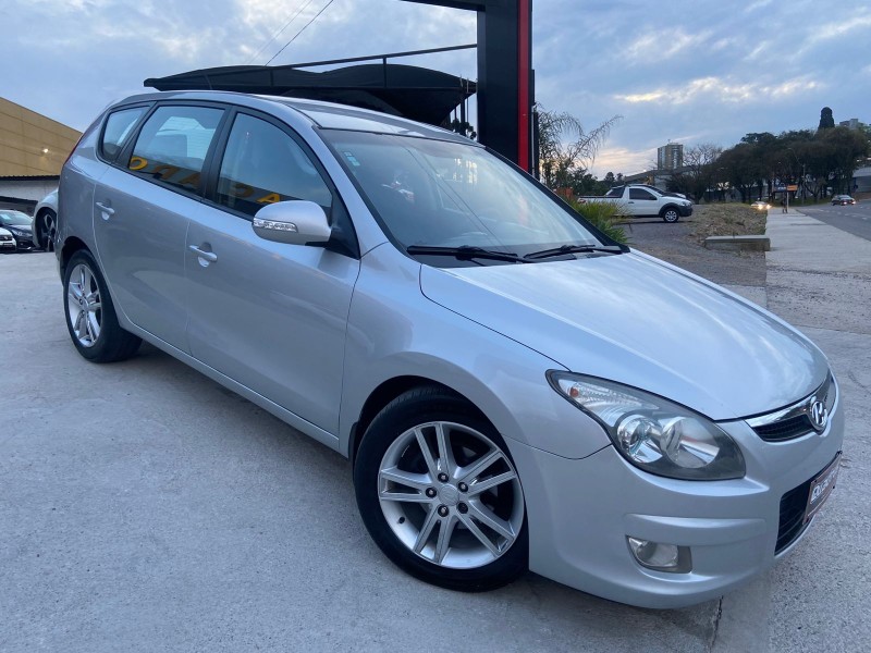 I30 CW 2.0 MPFI 16V GASOLINA 4P AUTOMATICO - 2011 - CAXIAS DO SUL