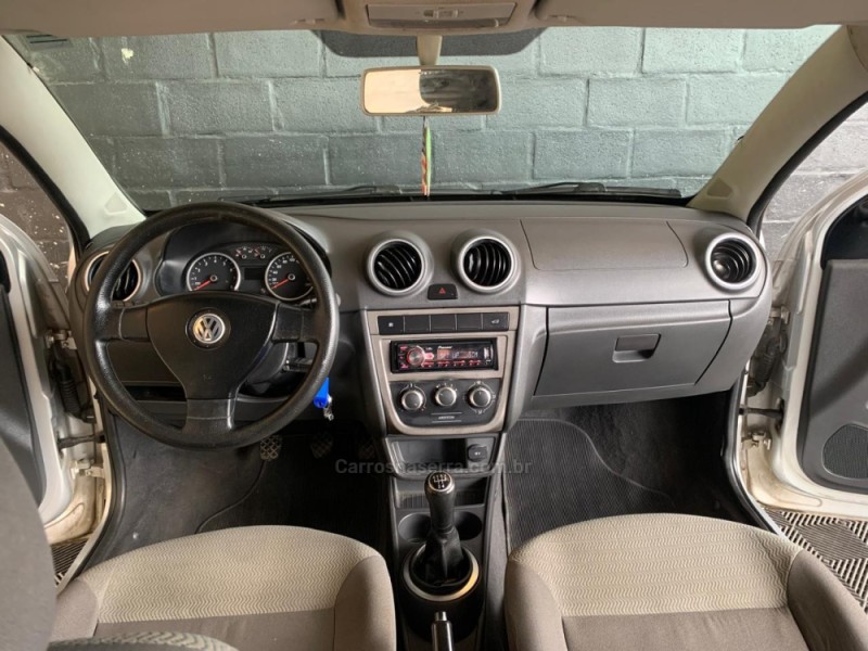 VOYAGE 1.0 MI CITY 8V FLEX 4P MANUAL - 2010 - CAXIAS DO SUL
