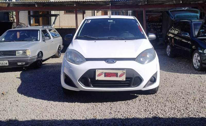 FIESTA 1.0 MPI PERSONNALITÉ 8V FLEX 4P MANUAL