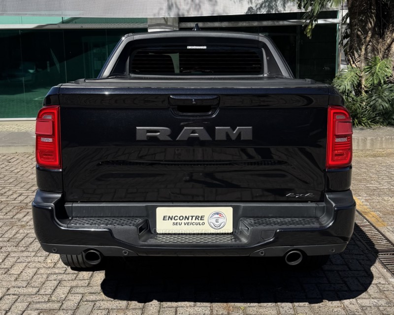 RAMPAGE 2.0 HURRICANE R/T 4 4X4 TURBO GASOLINA 4P AUTOMÁTICO - 2024 - TAQUARA