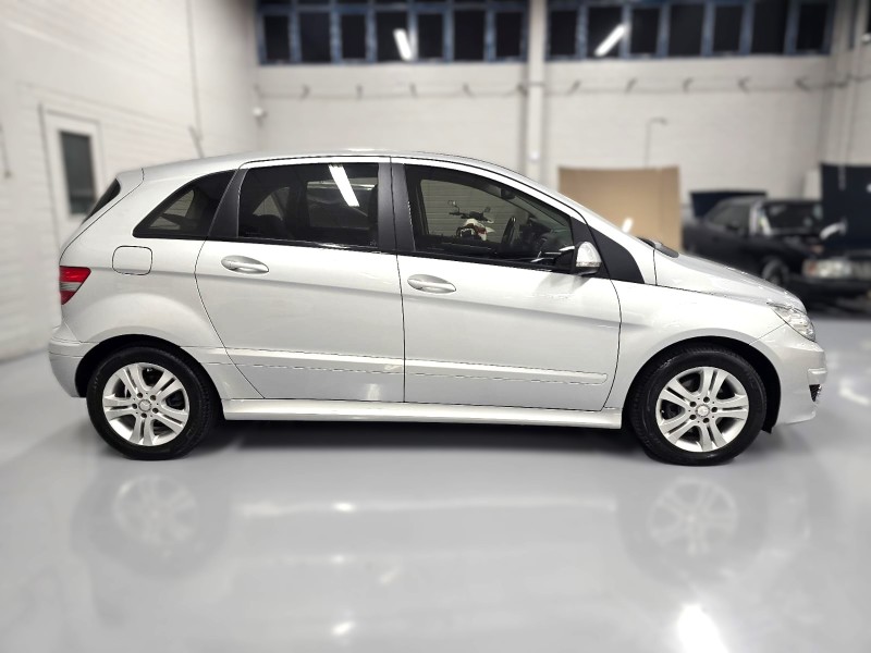 B 200 2.0 8V GASOLINA 4P AUTOMÁTICO - 2009 - CAXIAS DO SUL
