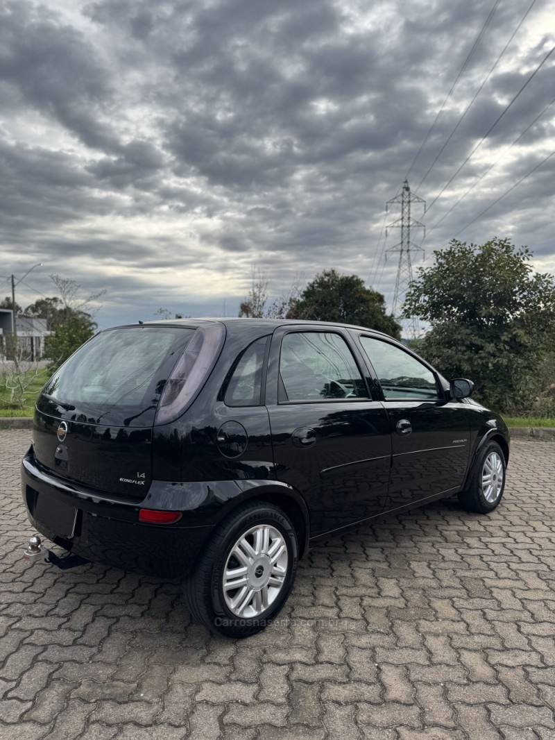 CORSA 1.4 MPFI PREMIUM 8V FLEX 4P MANUAL - 2010 - BENTO GONçALVES
