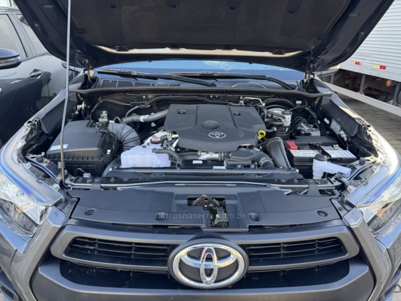 HILUX 2.8 SR 4X4 CD 16V DIESEL 4P AUTOMÁTICO - 2024 - VERANóPOLIS