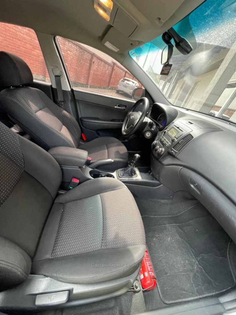 I30 2.0 MPI 16V GASOLINA 4P MANUAL - 2012 - CAXIAS DO SUL