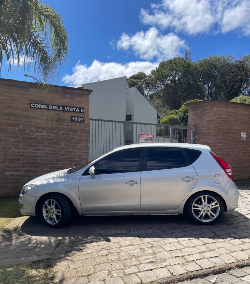 i30 2.0 mpi 16v gasolina 4p manual 2012 caxias do sul