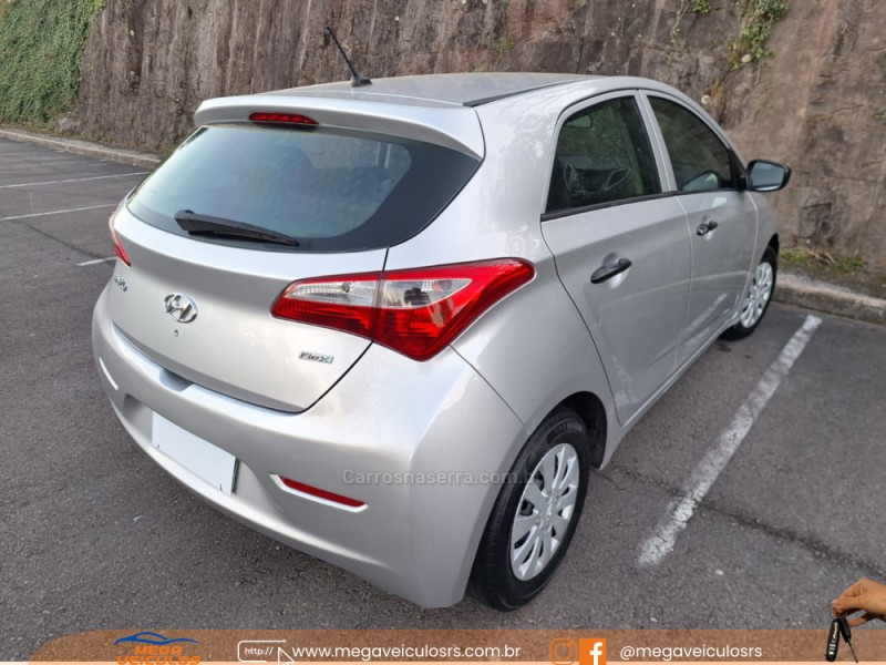 HB20 1.0 COMFORT 12V FLEX 4P MANUAL - 2013 - BENTO GONçALVES