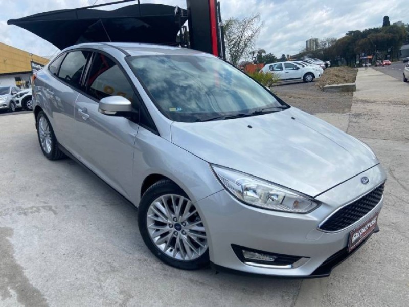 focus 2.0 se sedan 16v flex 4p automatico 2016 caxias do sul