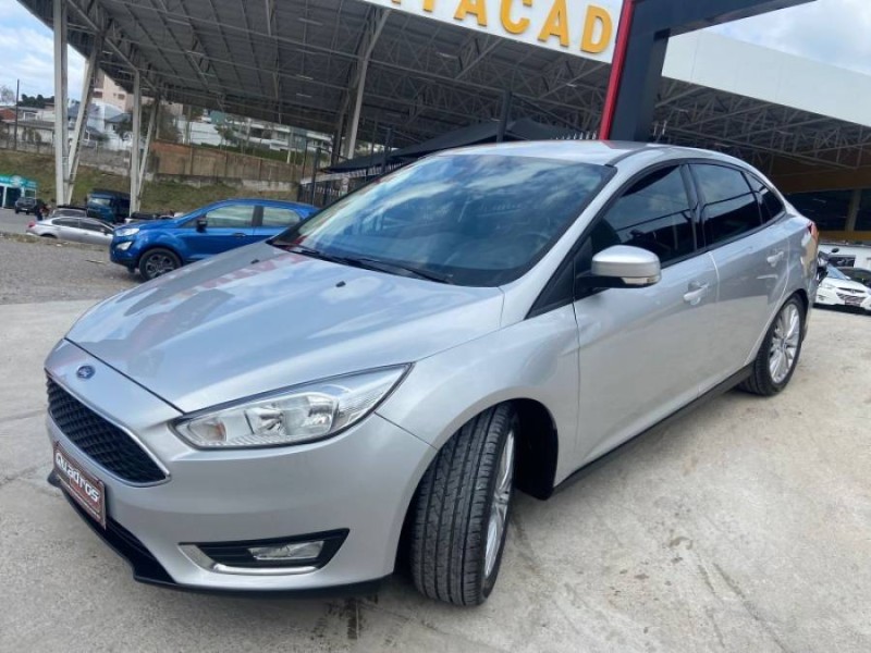 FOCUS 2.0 SE SEDAN 16V FLEX 4P AUTOMÁTICO - 2016 - CAXIAS DO SUL