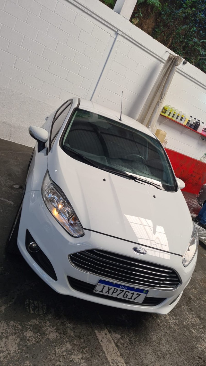 FIESTA 1.6 TITANIUM HATCH 16V FLEX 4P AUTOMÁTICO - 2017 - CAXIAS DO SUL