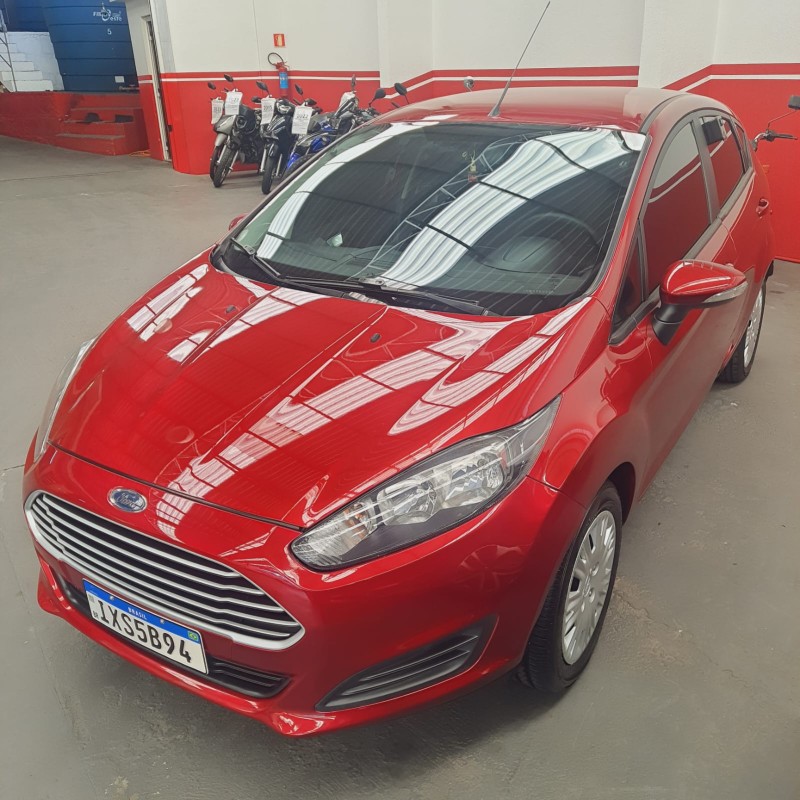 fiesta 1.6 se hatch plus 16v flex 4p manual 2017 caxias do sul