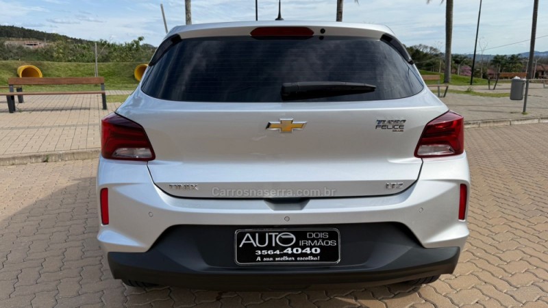 ONIX 1.0 LTZ 12V TURBO FLEX 4P MANUAL - 2021 - DOIS IRMãOS