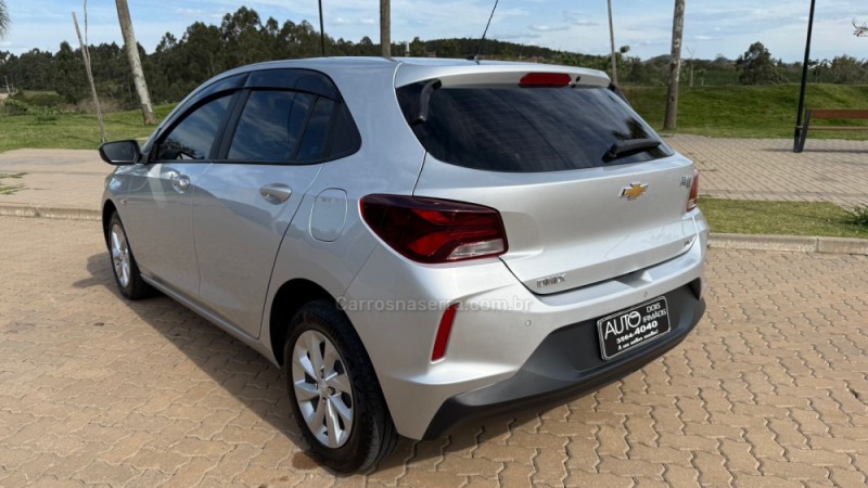 ONIX 1.0 LTZ 12V TURBO FLEX 4P MANUAL - 2021 - DOIS IRMãOS