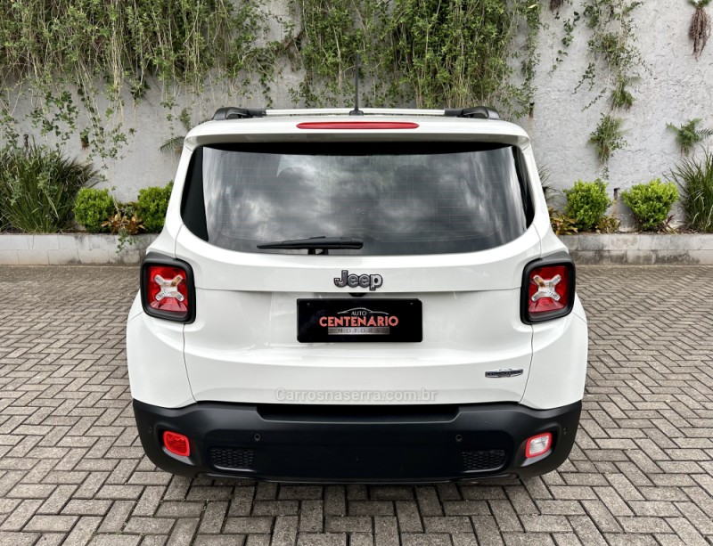 RENEGADE 1.8 16V FLEX LONGITUDE 4P AUTOMÁTICO - 2016 - SAPIRANGA