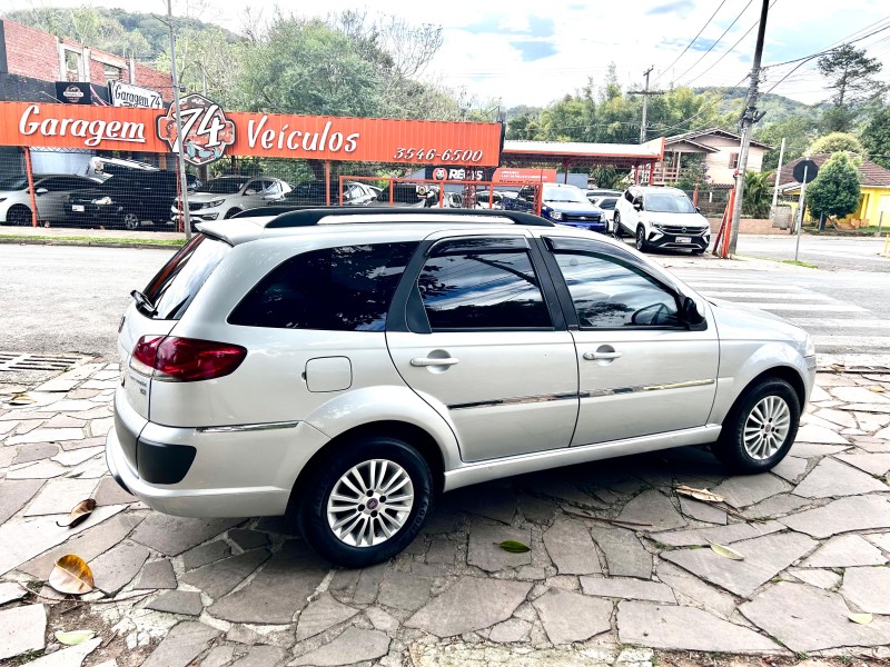 PALIO 1.4 MPI ATTRACTIVE WEEKEND 8V FLEX 4P MANUAL - 2012 - TRêS COROAS