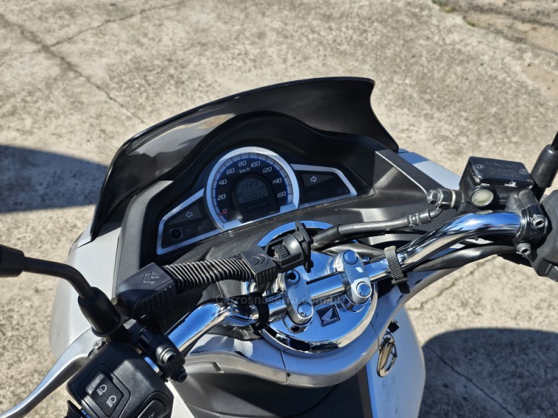 PCX 150 - 2018 - CAMPO BOM