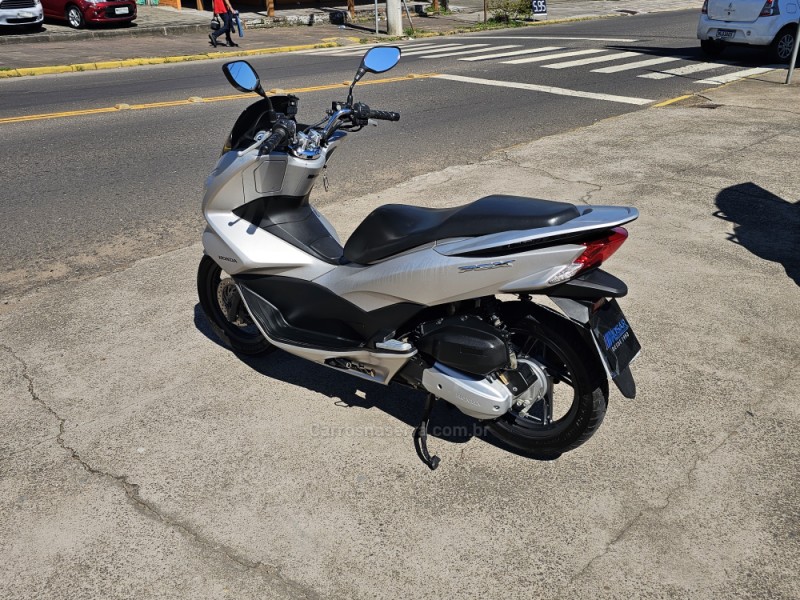 PCX 150 - 2018 - CAMPO BOM