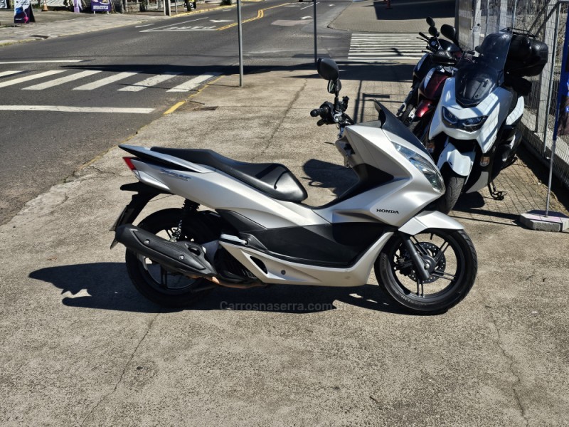 PCX 150 - 2018 - CAMPO BOM