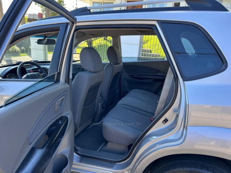 TUCSON 2.0 MPFI GLS 16V 143CV 2WD FLEX 4P AUTOMÁTICO - 2010 - VENâNCIO AIRES