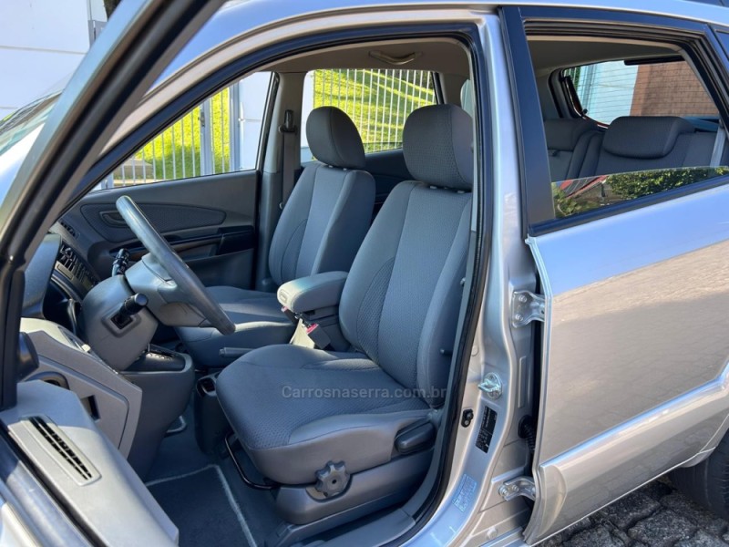 TUCSON 2.0 MPFI GLS 16V 143CV 2WD FLEX 4P AUTOMÁTICO - 2010 - VENâNCIO AIRES