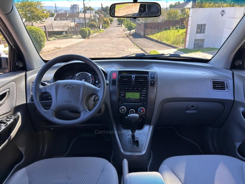 TUCSON 2.0 MPFI GLS 16V 143CV 2WD FLEX 4P AUTOMÁTICO - 2010 - VENâNCIO AIRES