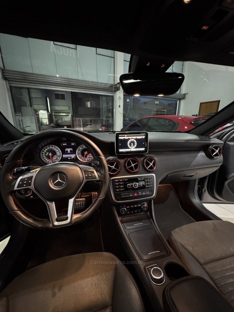 A 250 2.0 VISION TURBO HATCH GASOLINA 4P AUTOMÁTICO - 2015 - CAXIAS DO SUL