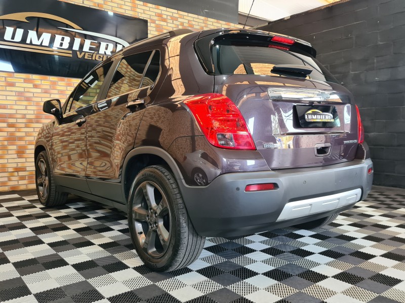 TRACKER 1.8 MPFI LTZ 4X2 16V FLEX 4P AUTOMÁTICO - 2016 - FARROUPILHA