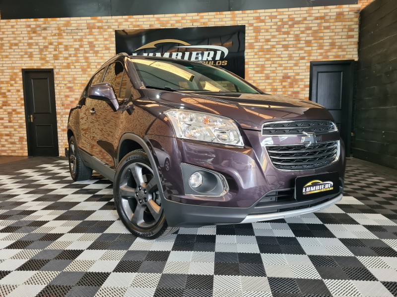 TRACKER 1.8 MPFI LTZ 4X2 16V FLEX 4P AUTOMÁTICO - 2016 - FARROUPILHA