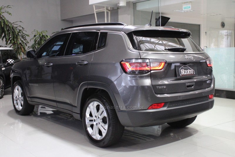 COMPASS 1.3 LONGITUDE T270 16V TURBO 4X2 FLEX 4P AUTOMÁTICO - 2022 - CAXIAS DO SUL