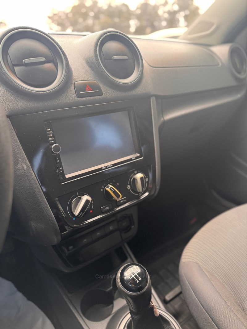 GOL 1.0 MI 8V FLEX 4P MANUAL - 2013 - CAXIAS DO SUL