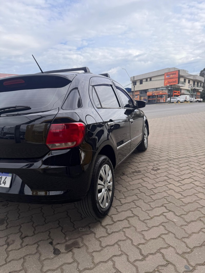 GOL 1.0 MI 8V FLEX 4P MANUAL - 2013 - CAXIAS DO SUL