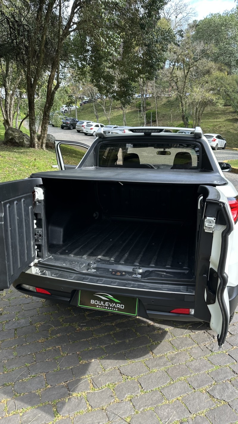 TORO 2.0 16V TURBO DIESEL VOLCANO AT9 4X4 AUTOMÁTICO - 2018 - CAXIAS DO SUL