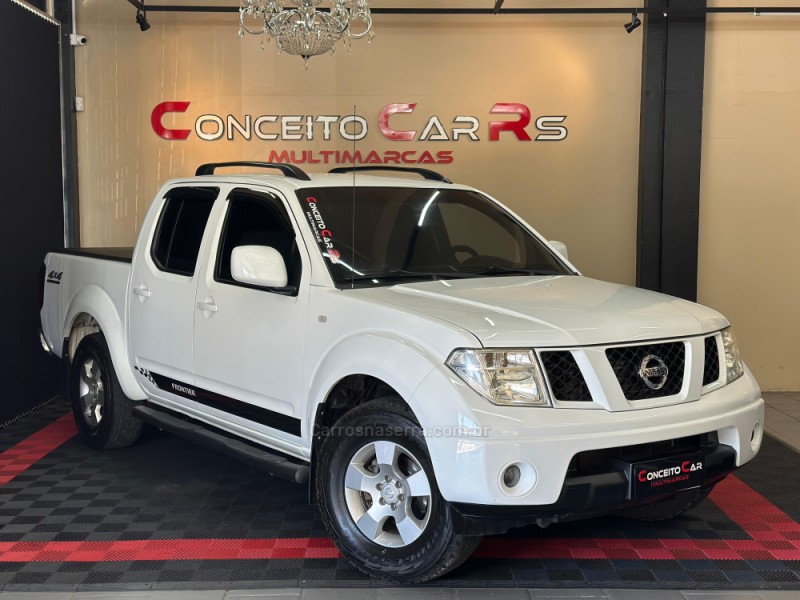 FRONTIER 2.5 XE 4X4 CD TURBO ELETRONIC DIESEL 4P MANUAL - 2013 - NOVO HAMBURGO