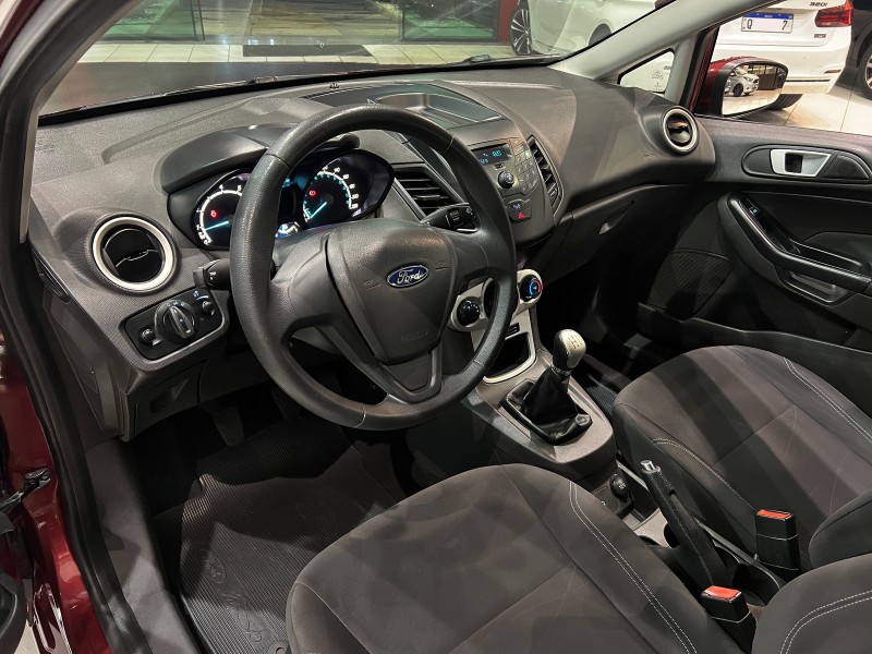 FIESTA 1.6 SE HATCH 16V FLEX 4P MANUAL - 2017 - FARROUPILHA