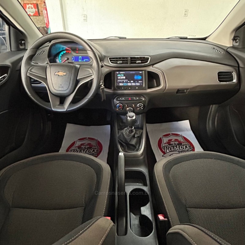 PRISMA 1.0 MPFI LT 8V FLEX 4P MANUAL - 2014 - VACARIA