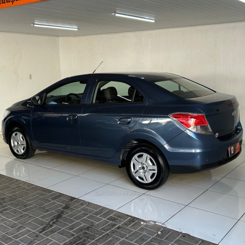 PRISMA 1.0 MPFI LT 8V FLEX 4P MANUAL - 2014 - VACARIA