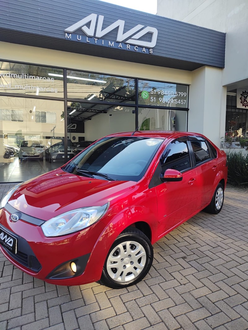 FIESTA 1.6 ROCAM SE SEDAN 8V FLEX 4P MANUAL - 2014 - LAJEADO