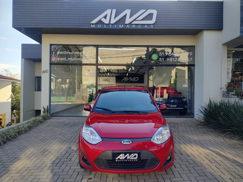 FIESTA 1.6 ROCAM SE SEDAN 8V FLEX 4P MANUAL - 2014 - LAJEADO