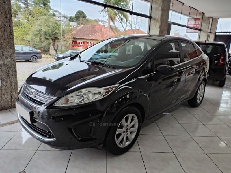 fiesta 1.6 se sedan 16v flex 4p manual 2011 nova prata