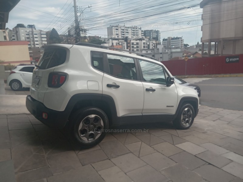 RENEGADE 1.8 16V FLEX 4P AUTOMÁTICO - 2021 - GARIBALDI