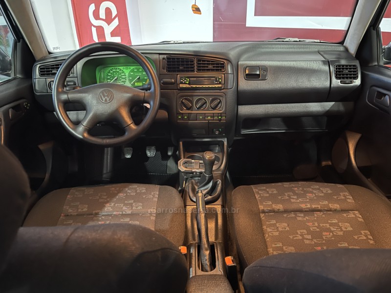 GOLF 1.8 MI GL 8V GASOLINA 4P MANUAL - 1998 - NOVO HAMBURGO