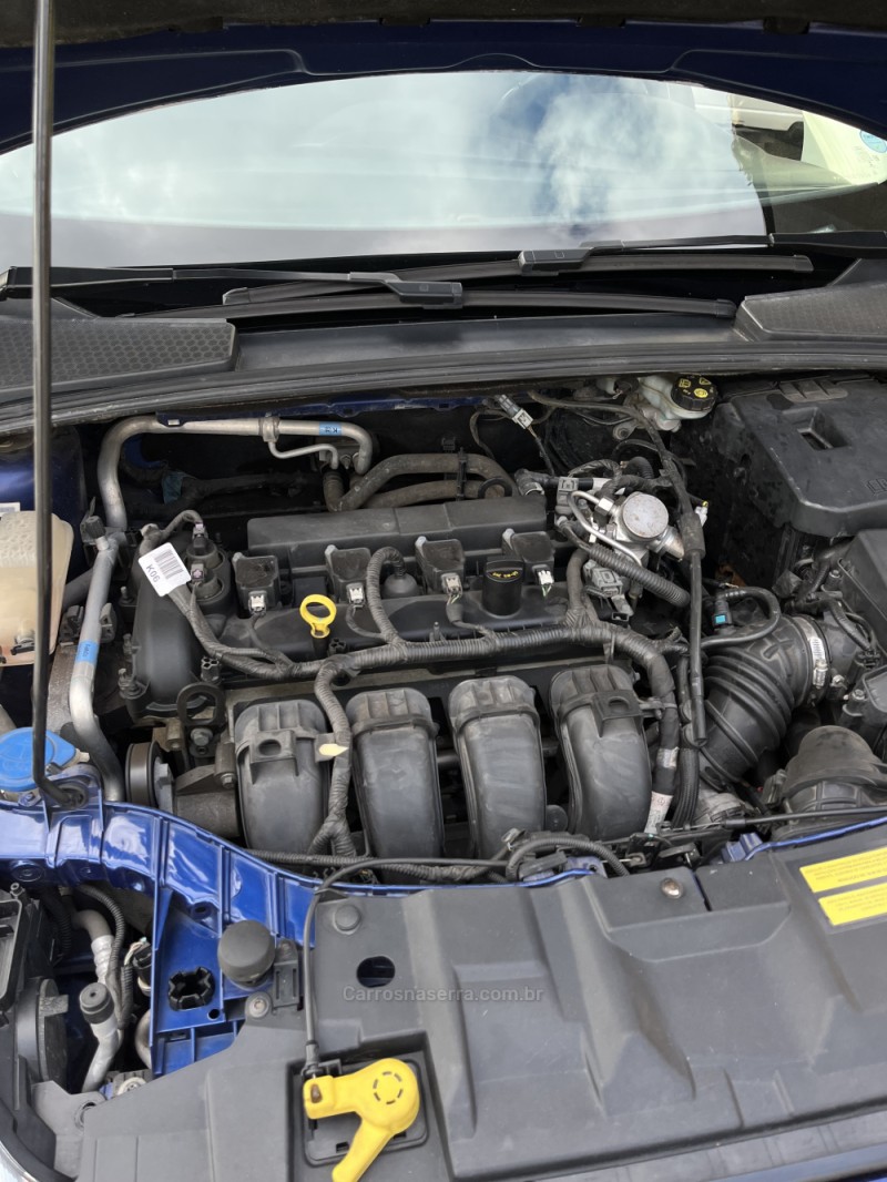 FOCUS 2.0 16V FLEX 4P AUTOMÁTICO - 2017 - FARROUPILHA