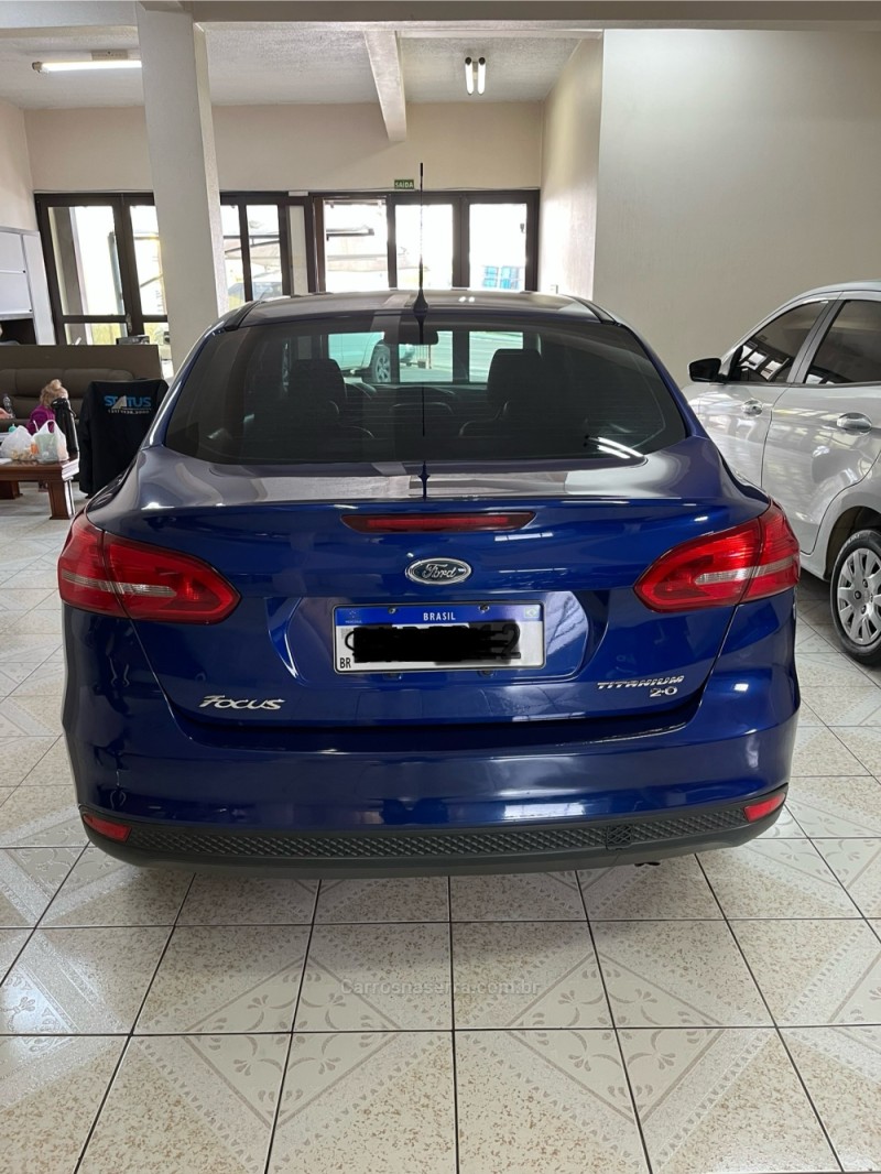 FOCUS 2.0 16V FLEX 4P AUTOMÁTICO - 2017 - FARROUPILHA