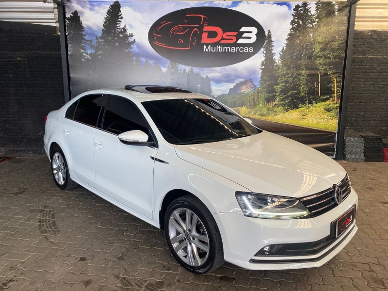 JETTA 2.0 TSI HIGHLINE 211CV GASOLINA 4P TIPTRONIC - 2017 - CAXIAS DO SUL