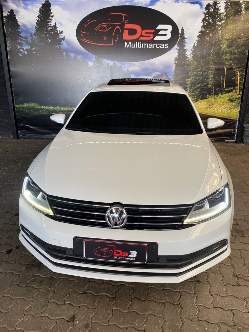 JETTA 2.0 TSI HIGHLINE 211CV GASOLINA 4P TIPTRONIC - 2017 - CAXIAS DO SUL