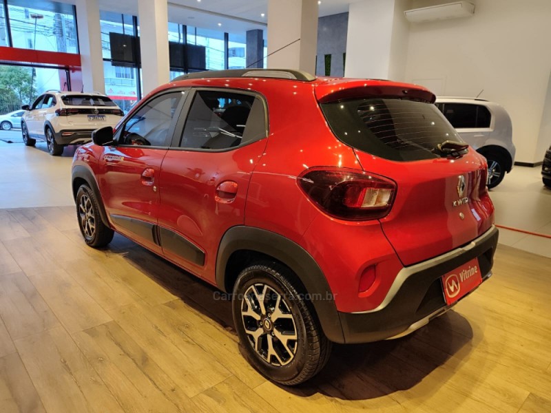KWID 1.0 12V OUTSIDER FLEX 4P MANUAL - 2023 - ERECHIM