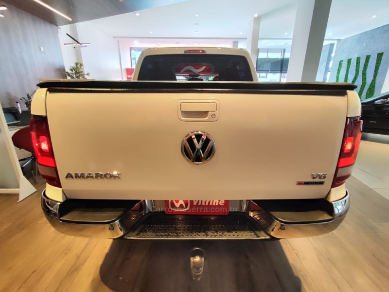 AMAROK 3.0 V6 TDI HIGHLINE CD DIESEL 4MOTION AUTOMÁTICO - 2019 - ERECHIM