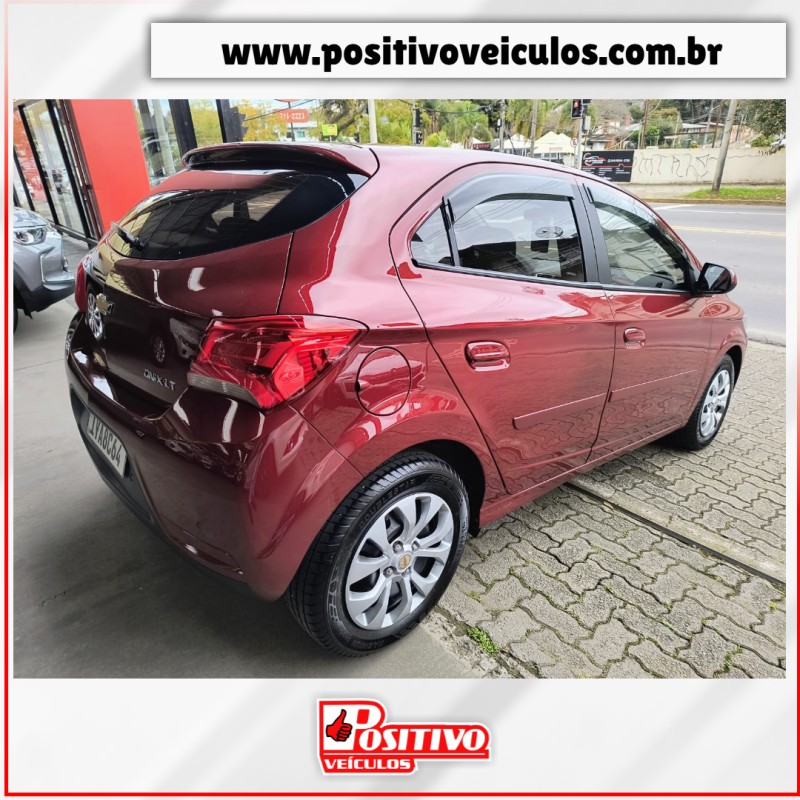 ONIX 1.4 MPFI LT 8V FLEX 4P MANUAL - 2018 - CAXIAS DO SUL